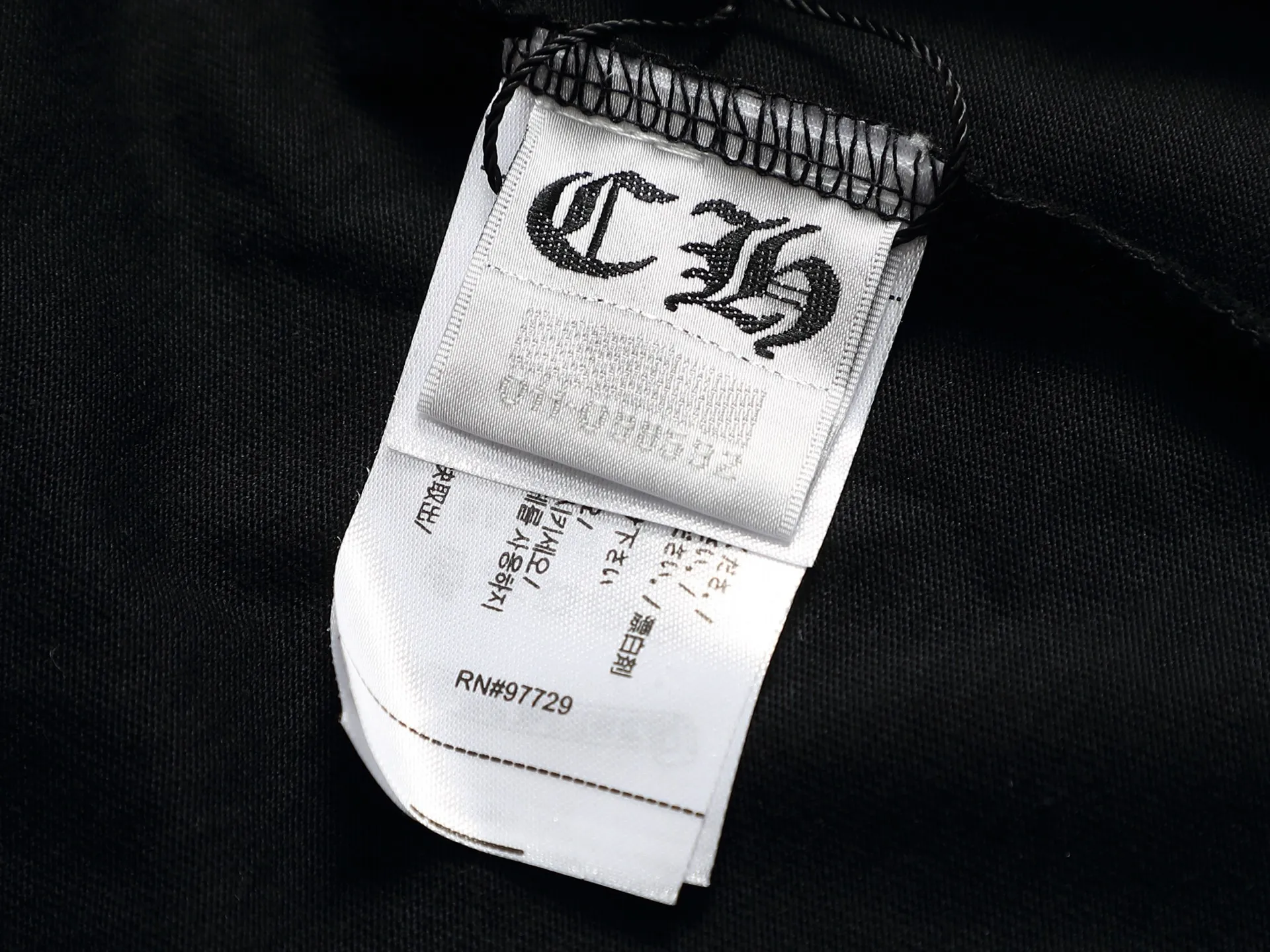 𝗖𝗵𝗿𝗼𝗺𝗲 𝗛𝗲𝗮𝗿𝘁𝘀/ 2026 New Arrival Original T 👑 ！ ！ ✟ ！ 👍 ✂️Quality , ！ 。 ： ➕100% 。Authentic ➕ ➕3D ➕ ： ！ ！ Authentic ！ Same Style ！ ：White Black Size：S-XL